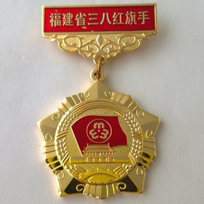 抗戰紀念章哪個廠家可以定制價格實惠,金銀抗戰勝利獎章定制。